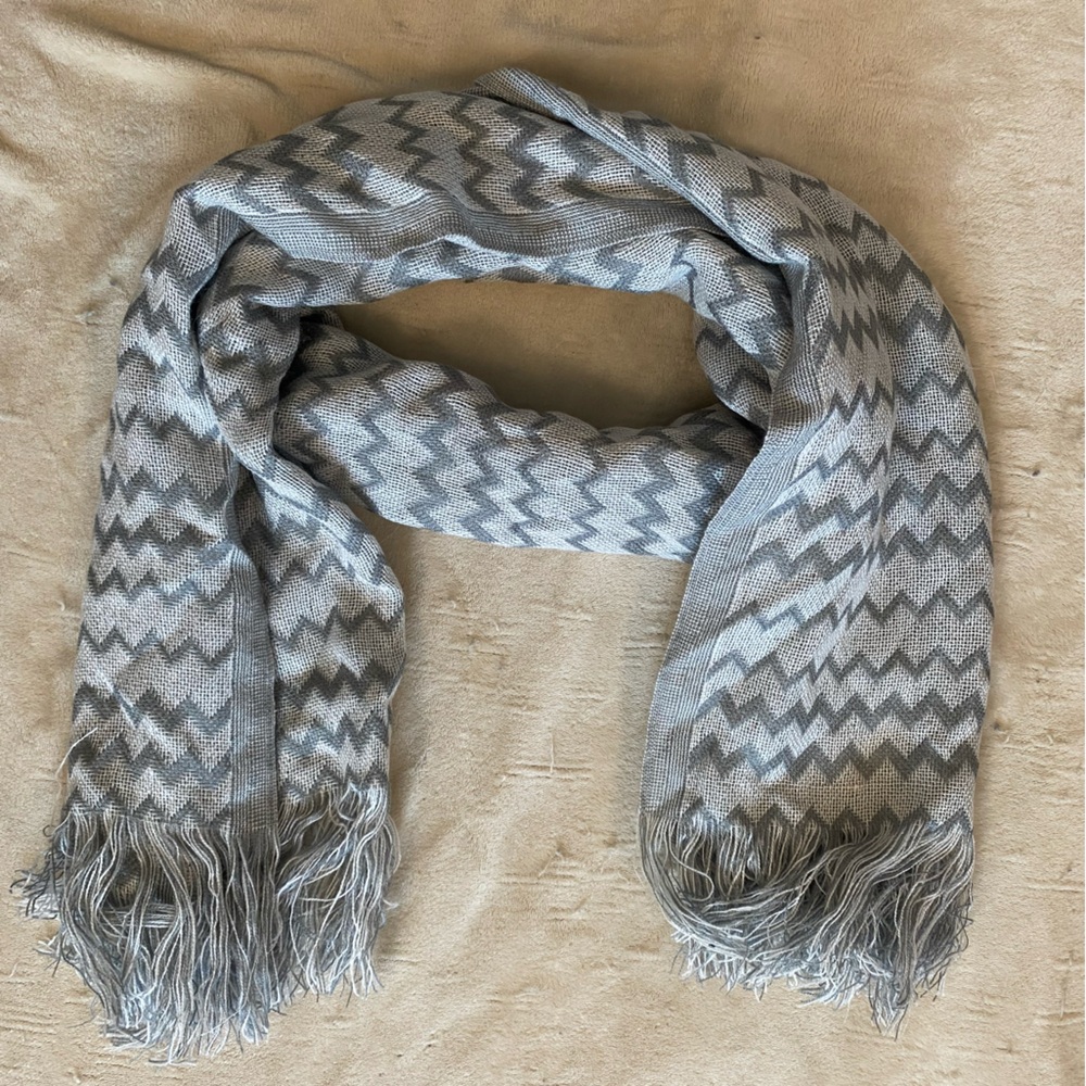 E.C.C. Gray Reversible Chevron Scarf